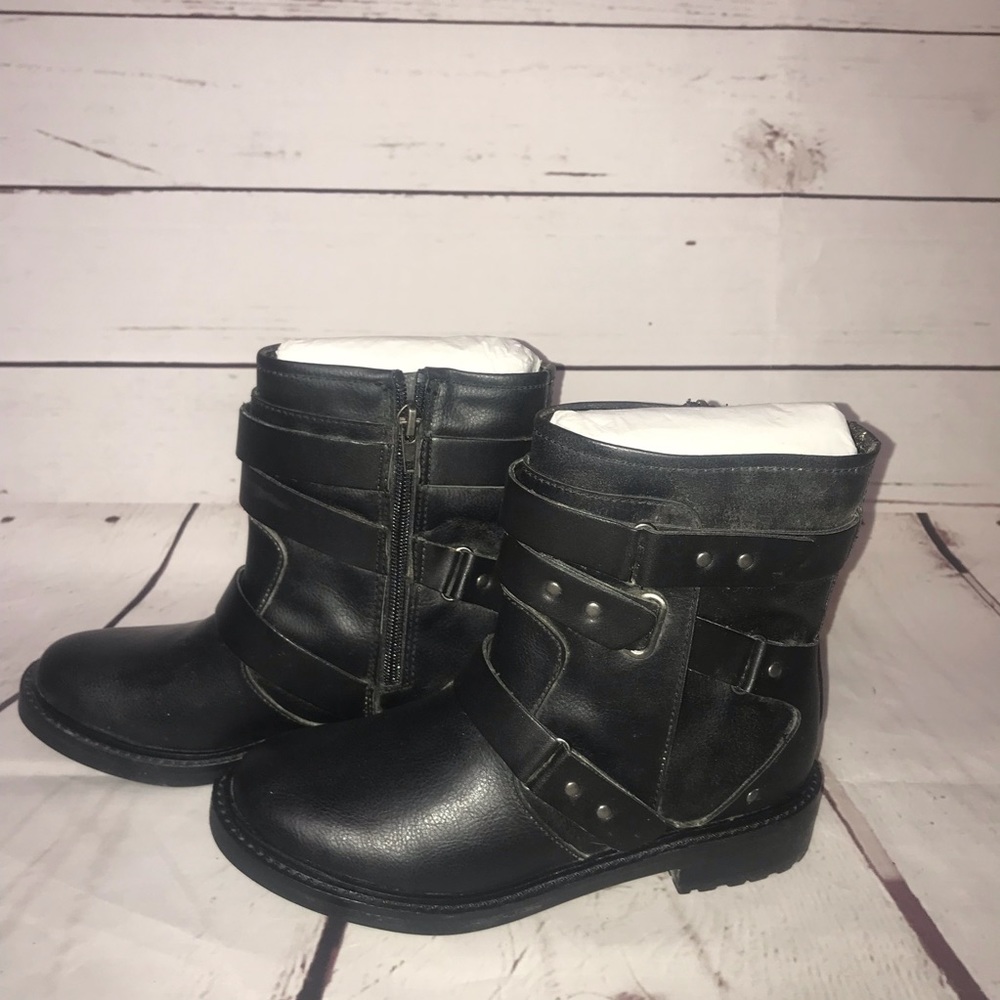 DV by Dolce Vita Black Fayrah Ankle Boot